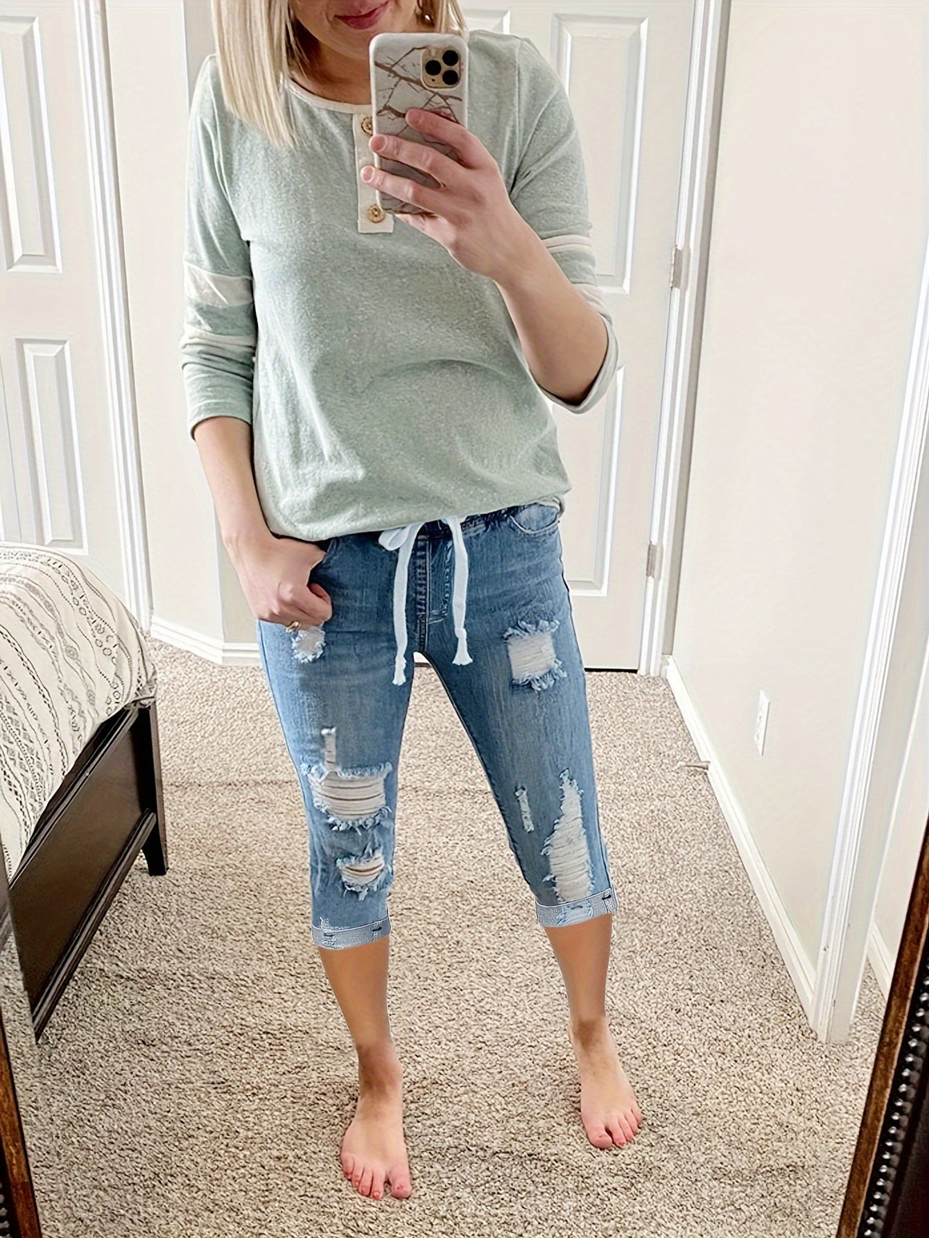 Mid-Calf Beach Distressed Denim Capri Pants - Elastic Waist with Drawstring, Casual Slim Fit, Street Style Fashion, Comfortable Soft Fabric, Easy to Move, Perfect for Summer, Outdoor Activities, and Daily Wear