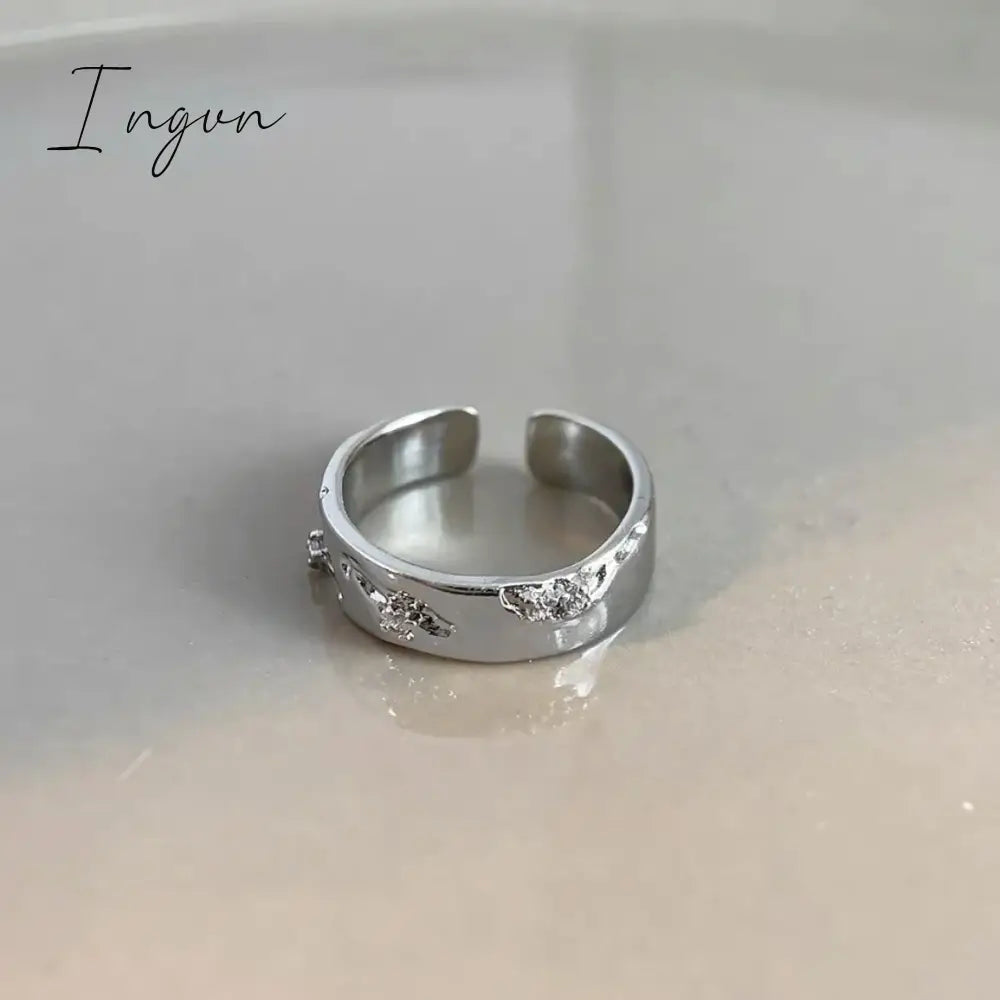 Simple Vintage Zircon Heart Rings For Women Ring Korean Fashion Cold Wind Index Finger Ring Metal Wedding Couple Party Jewelry