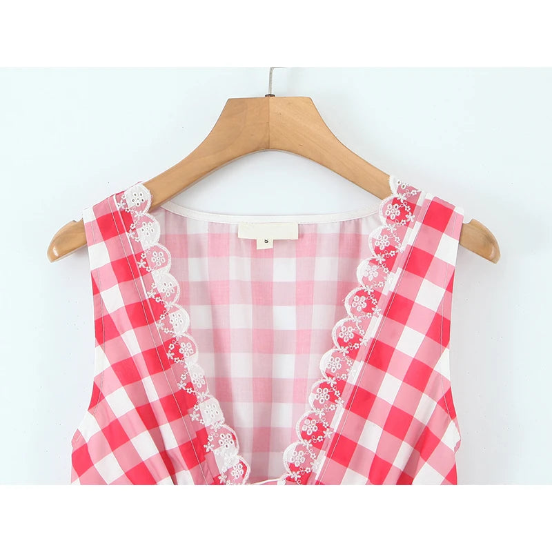 European And American Retro Sexy V Neck Red Plaid Dress Women Floral Embroidery Sleeveless A-line Mini Summer Dresses