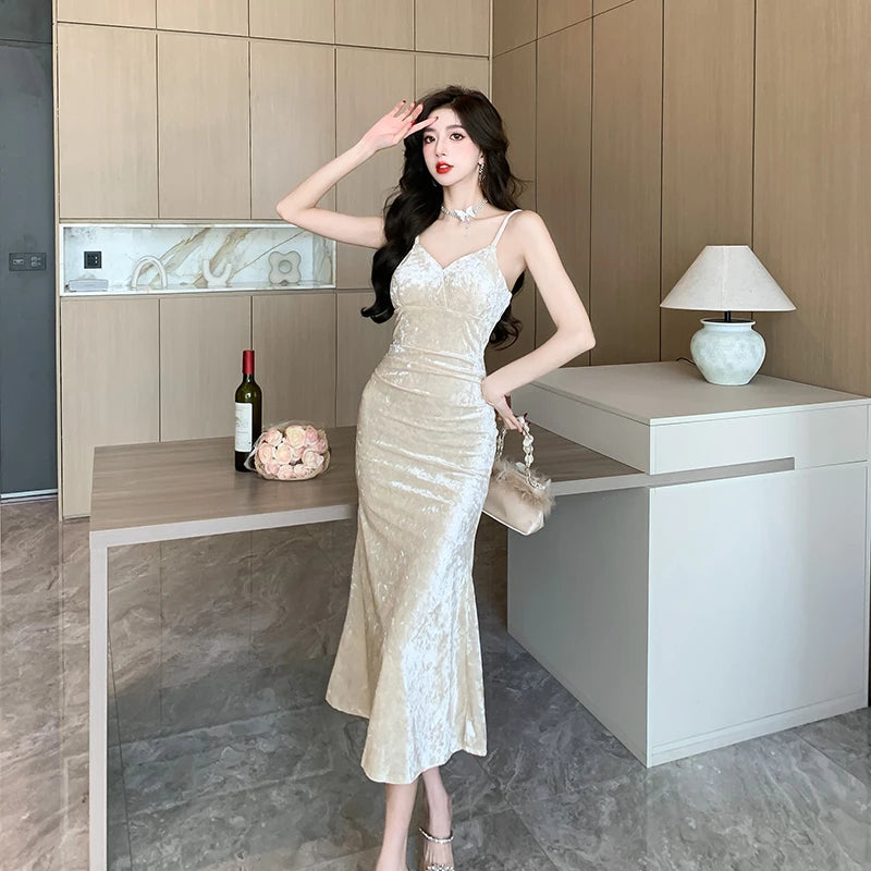 Elegant Gown Evening Party Velvet Midi Dresses for Women Autumn New Sexy V-neck Sleeveless Vintage Slip Mermaid Female Clothing