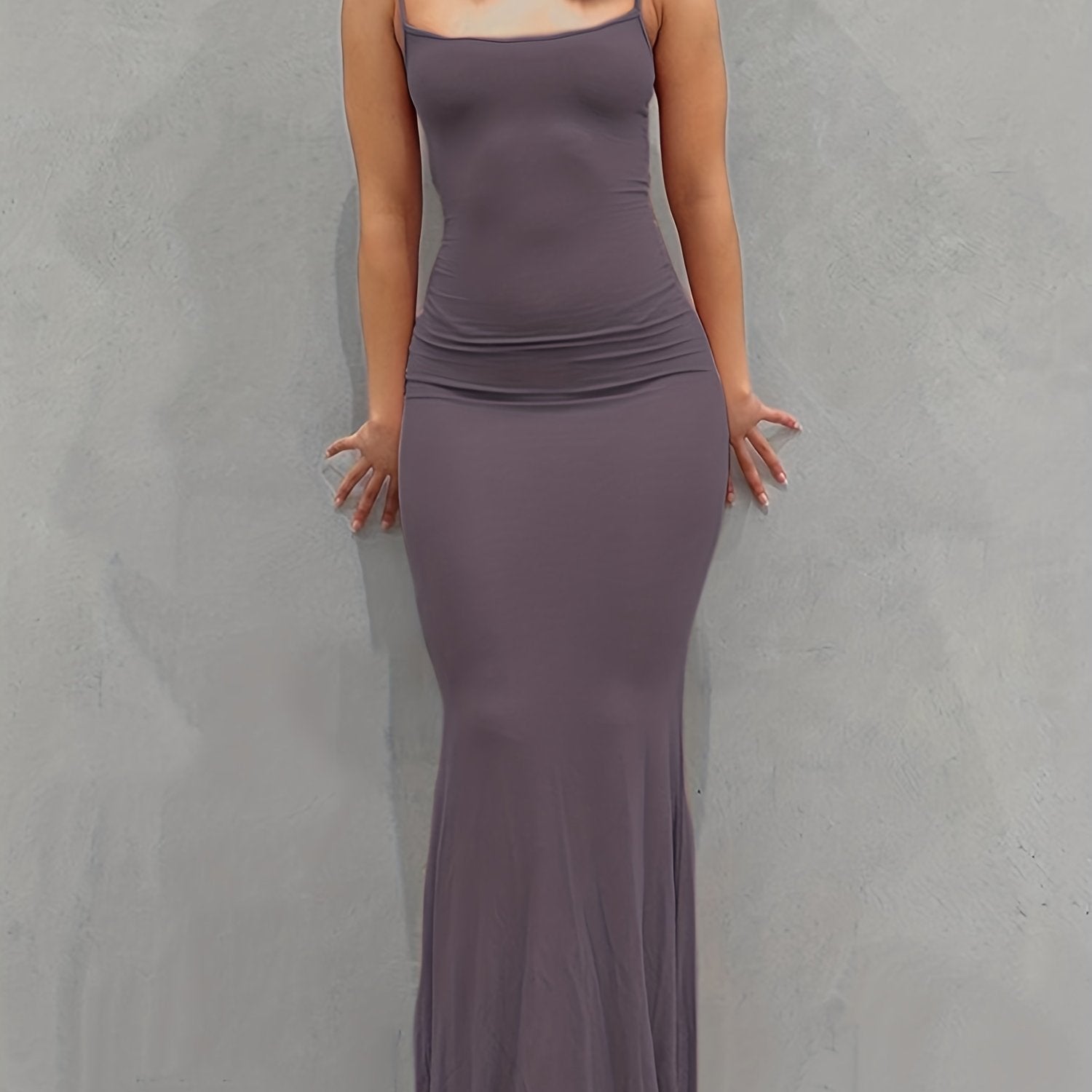 Flattering Sleeveless Backless Maxi Dress - Casual Lounge Comfort with a Sexy Twist - Seamless Bodycon Fit for Everyday Glam - Womens Fashion Must-Have