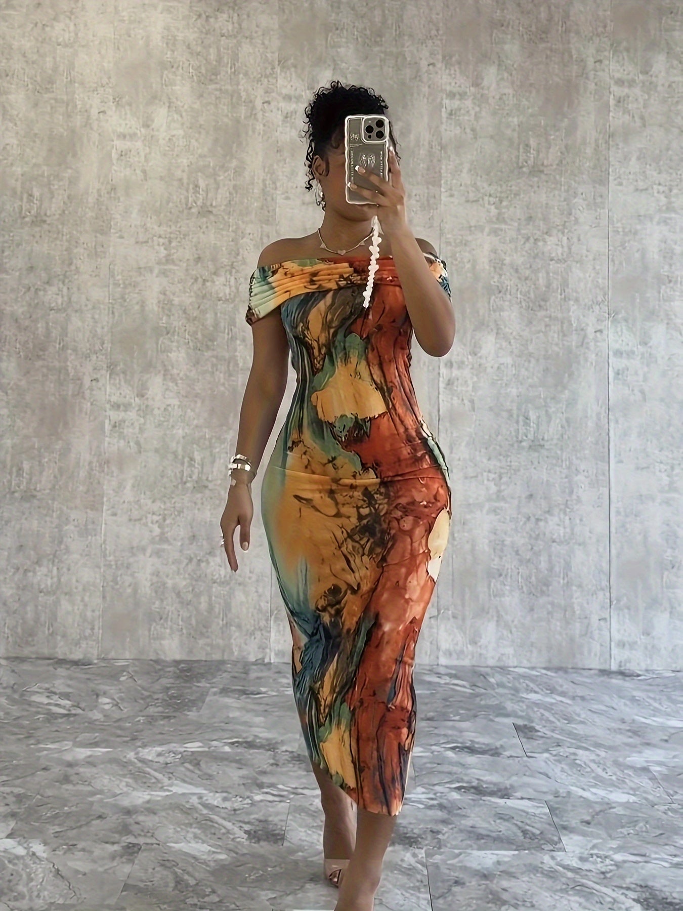Chic Off-Shoulder Sheath Dress with Abstract Print - Flattering Slim Fit for Spring & Summer - Womens Fashion Essential