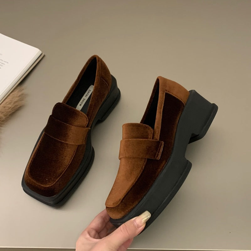 Women Luxury Velvet Loafers Fashion Square Toe Platform Moccasins Ladies Brand Design Evening Party Heel Shoes