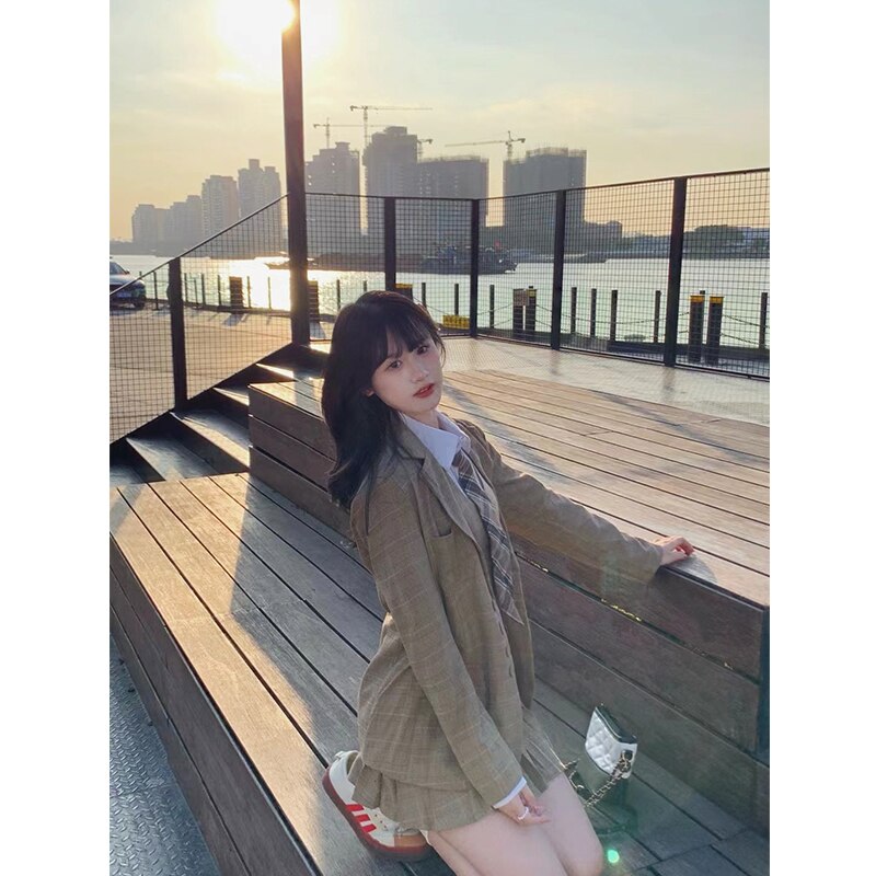 New Korean Temperament Short Suit Jacket + White Shirt + High Waist Pleated Skirt Three-piece Women's Clothing Campus Wear