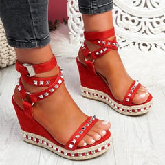 Ingvn - Daily Numy Wedge Rock Studs Sandals