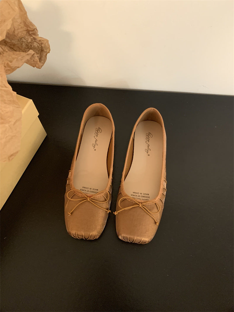 Vintage Late Night Style Bow Shoes Women's New Flat Sparkling Red Wedding Shoes Square Toe Pleated Milk Shoes