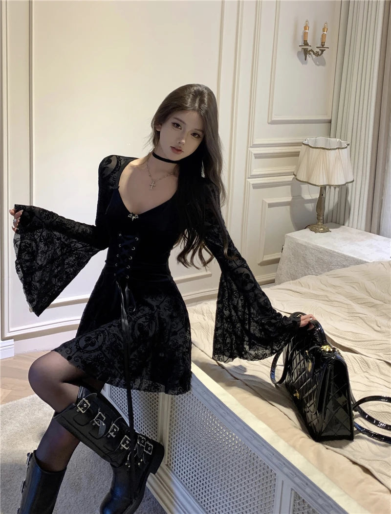 Vintage Black Gothic Velvet Short Dresses for Women Autumn New Y2K Lace Long Sleeve A-line Birthday Party Lace-up Female Clothes