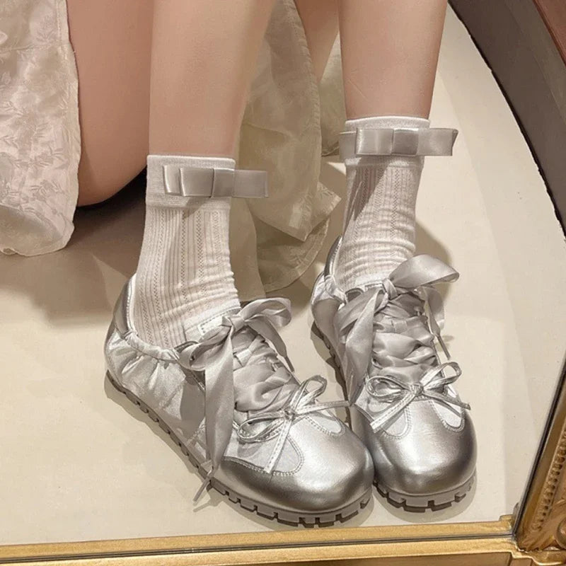 Ingvn  Luxury Designer Women Sneakers Flats Shoes Fashion Comfort Lace Up Non Slip Flats Ladies Outdoor Walk Shoes