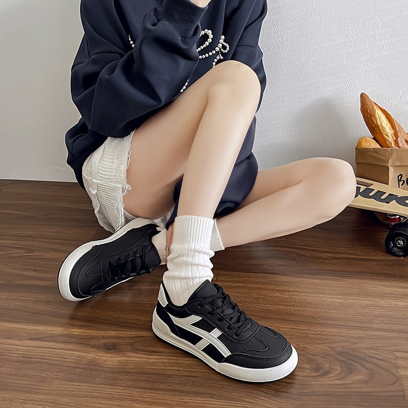 Women's Lightweight & Comfortable Casual Sneakers - Lace-Up, Low Top, Solid Color with PU Cover Upper and Rubber Sole