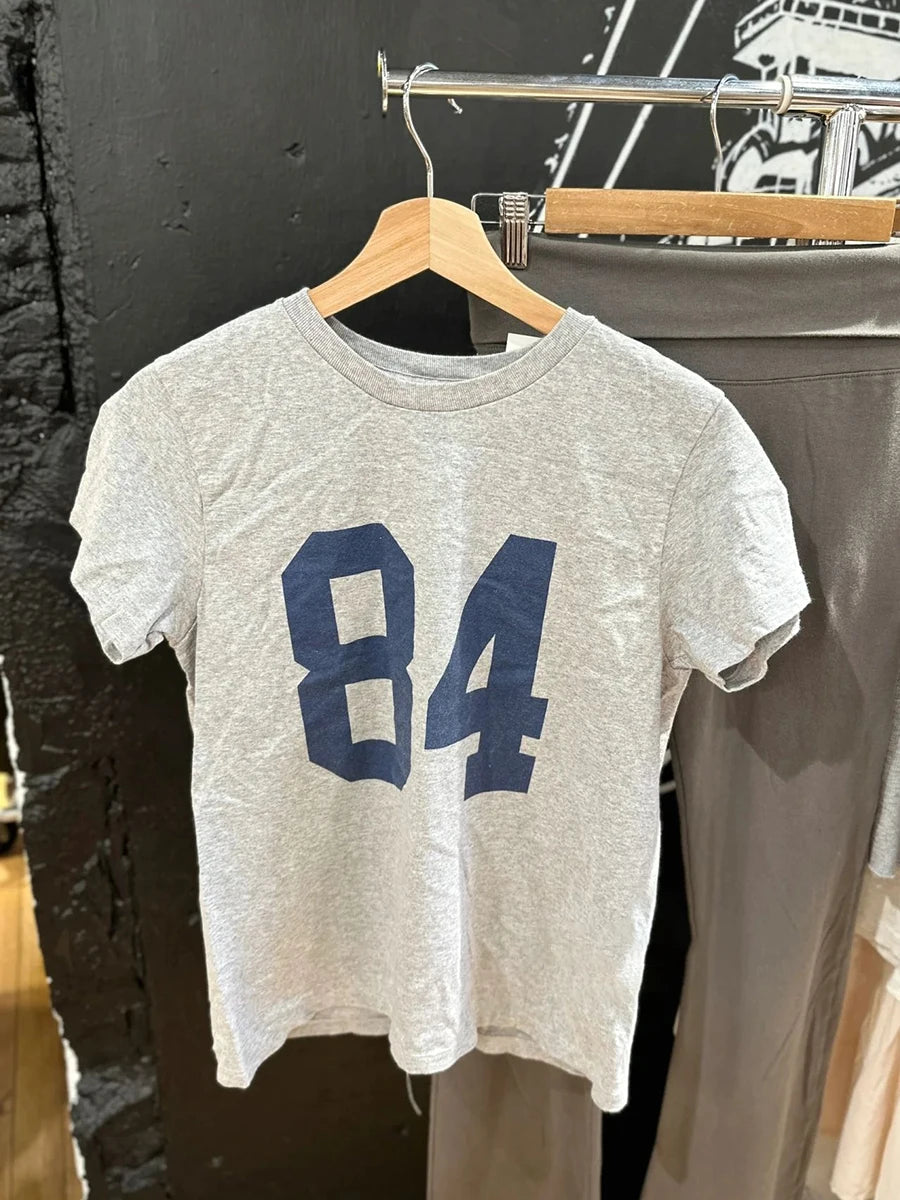84 Print Gray Streetwear T-Shirt Woman Round Neck Short Sleeve Cotton Tee Shirts Summer American Vintage Casual Tshirt Y2k Tops