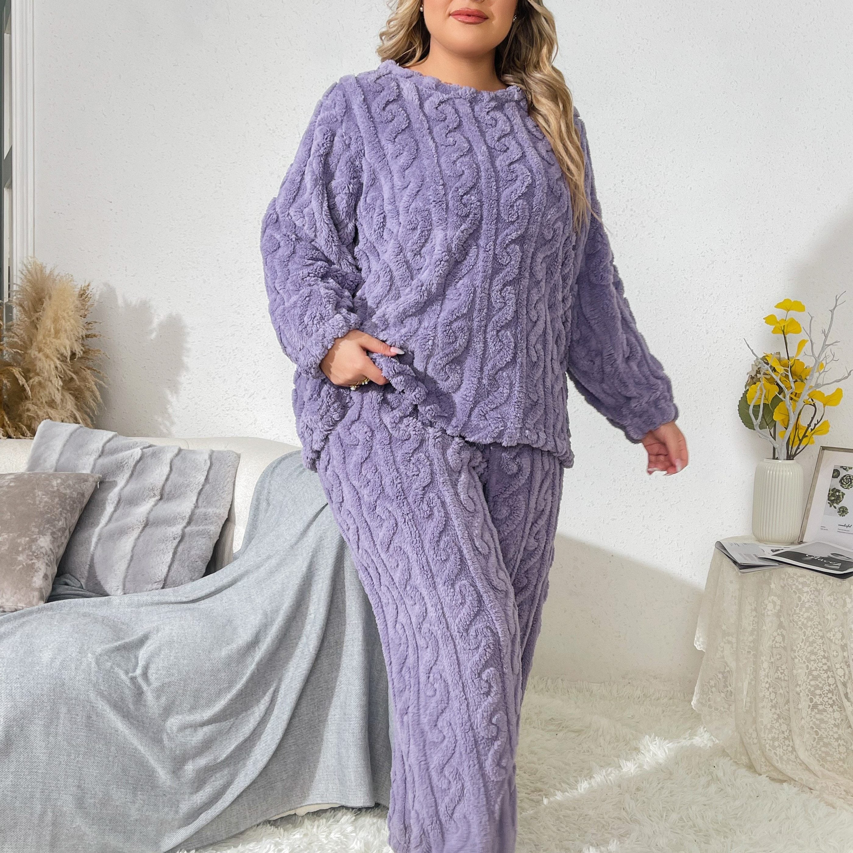 Plus Size Casual Pajamas Set, Women's Plus Solid Textured Long Sleeve Round Neck Warm Flannelette & Joggers Loungewear Two Piece Set