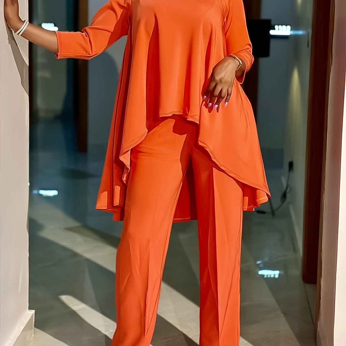 Plus Size Casual Outfits Two Piece Set, Women's Plus Solid Long Sleeve Round Neck Tunic Top & Pants Outfits 2 Piece Set