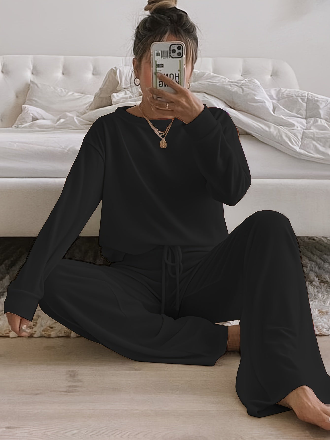 Cozy Women's Solid Lounge Set - Soft Long Sleeve Round Neck Top & Elastic Drawstring Pants for Ultimate Comfort - Perfect Relaxed Fit for Fall and Winter Seasons