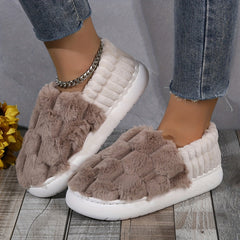 Cozy Plaid Slip-on Slippers - Plush Lining & Anti-Slip Sole - Ideal for Indoor Comfort