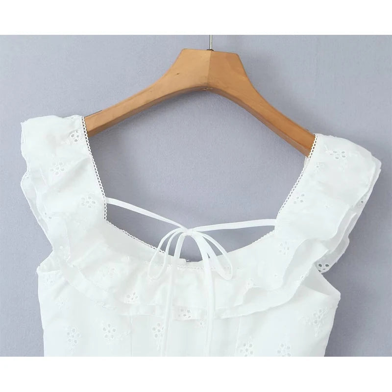Women Hollow Out Embroidery White Tank Top Lace Trim Flying Sleeve Female Summer Crop Top Holiday
