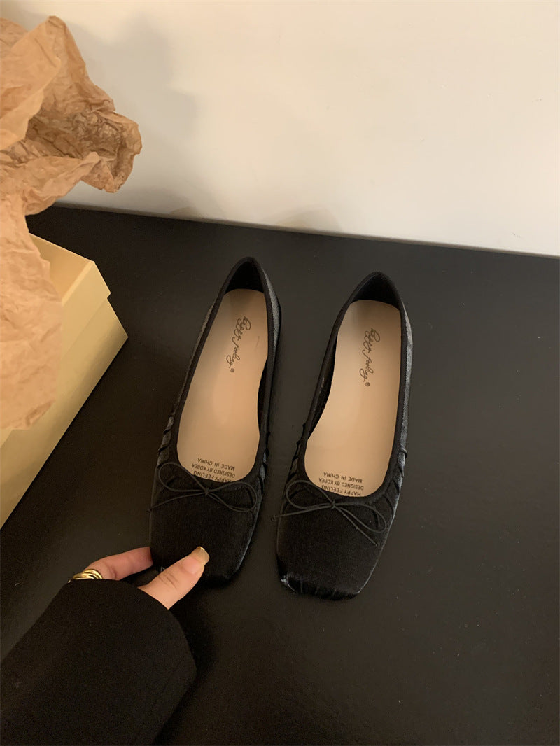 Vintage Late Night Style Bow Shoes Women's New Flat Sparkling Red Wedding Shoes Square Toe Pleated Milk Shoes