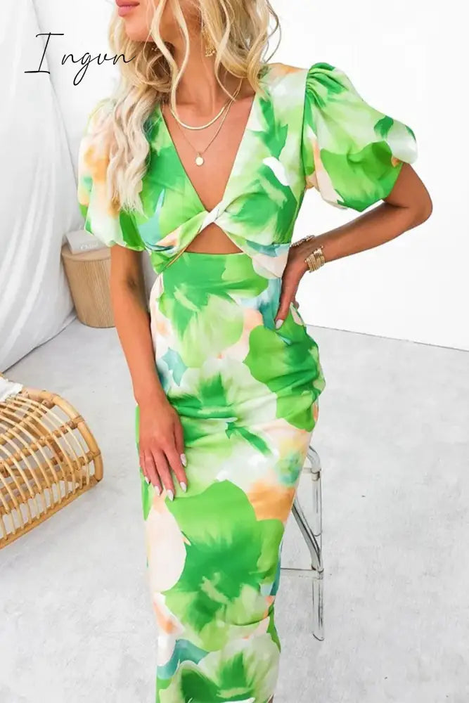 Ingvn - Sexy Vacation Gradual Change Print Hollowed Out V Neck A Line Dresses
