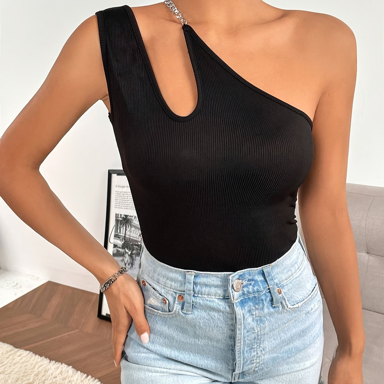 Summer One Shoulder Tank Top, Chain Decor Casual Cut Out Sleeveless for Women
