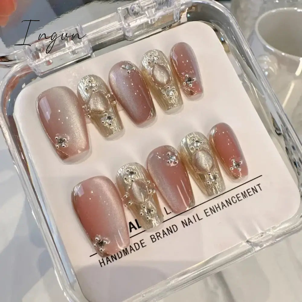 10Pcs Naked Cat Eye Press On Nails Laser Butterfly Decoration Fake Nails Short Full Cover False Nail Wearable Manicure Nail Tips