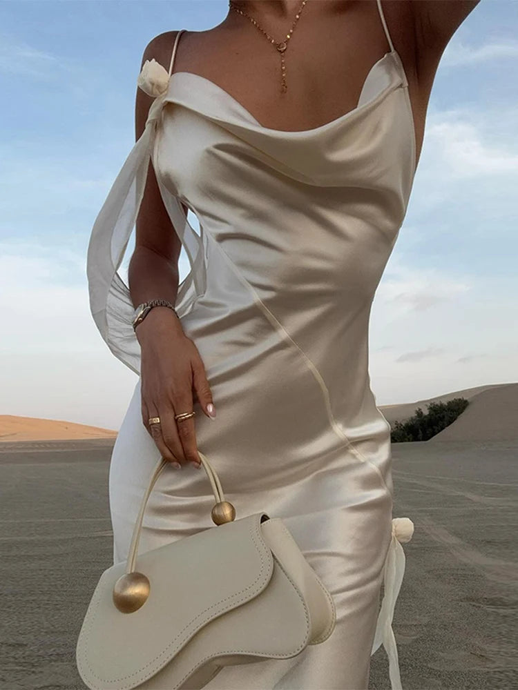 Elegant White Satin Backless Maxi Dress Women Sexy Sleeveless Spaghetti Strap Flower Decor Robe Night Club Party Dresses