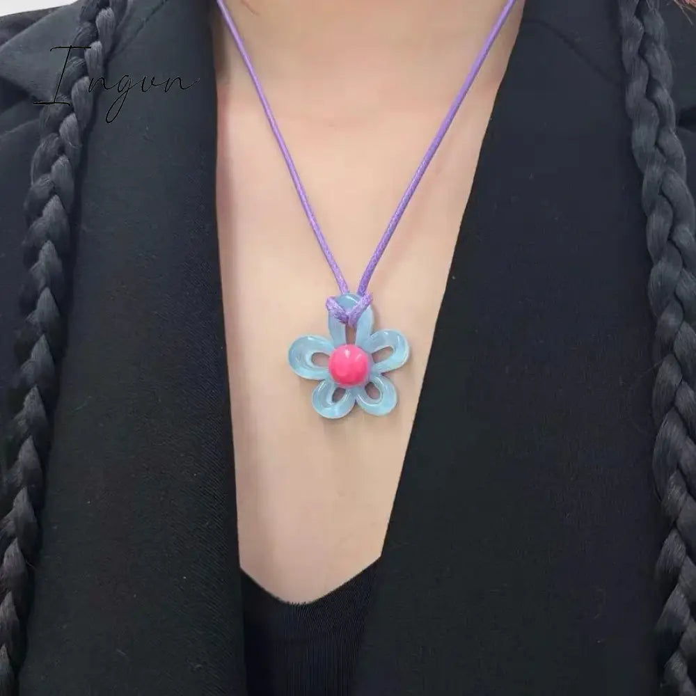 Girl Hollow Flower Necklace For women Temperament Niche Collarbone Chain Korean Fashion Neck Colorful Rope Chain y2k Jewelry