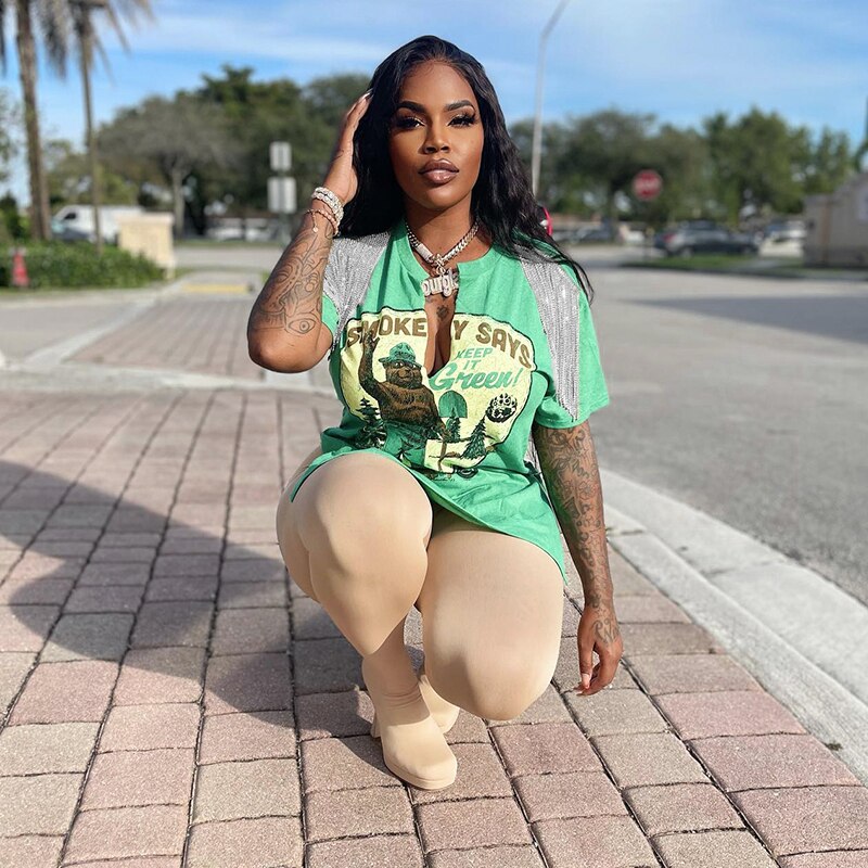 Summer Clothes Wholesale Items Streetwear Women V Neck Letter Print Short Sleeve Graphic T Shirt Tops Tees Blouse