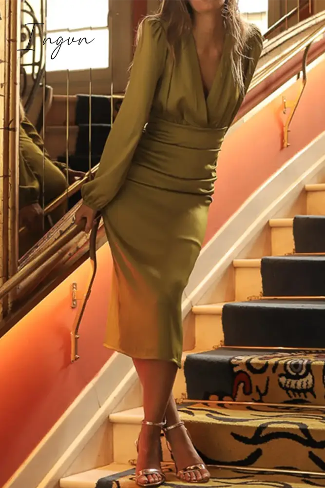 Ingvn - Elegant Solid Fold V Neck One Step Skirt Dresses