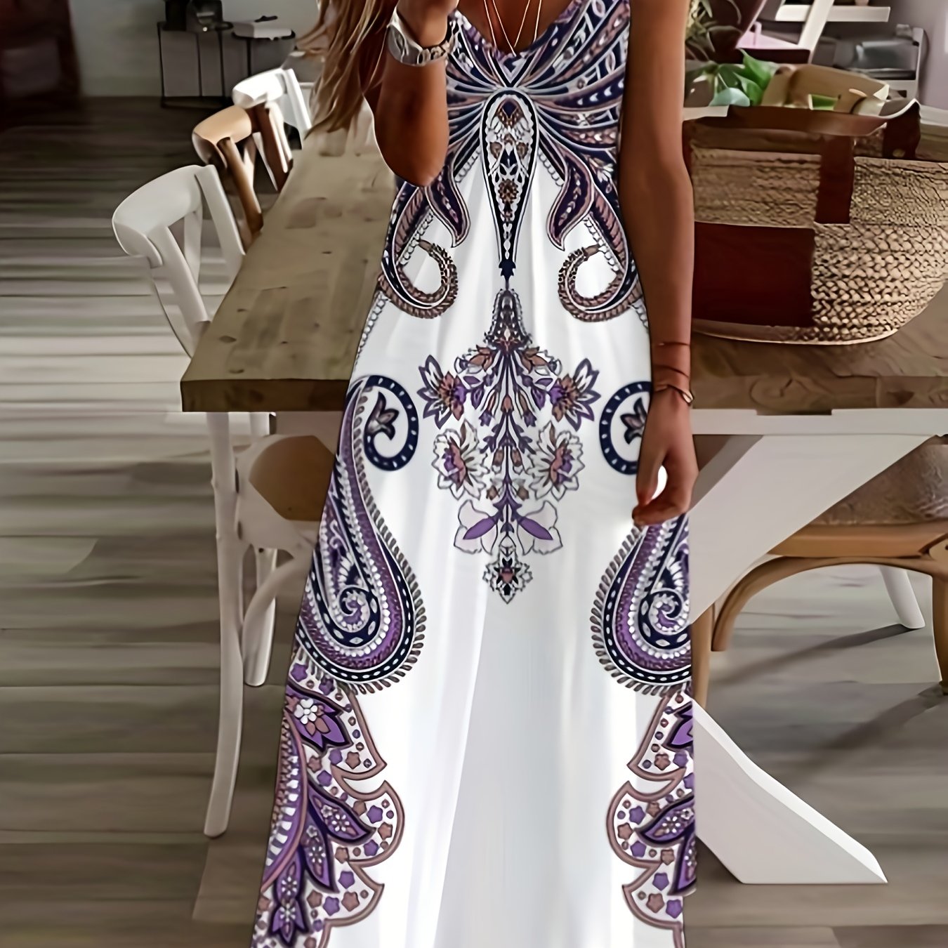 Chic V-Neck Floral Cami Dress - Breezy Sleeveless Design for Spring/Summer - Must-Have Women’s Fashion