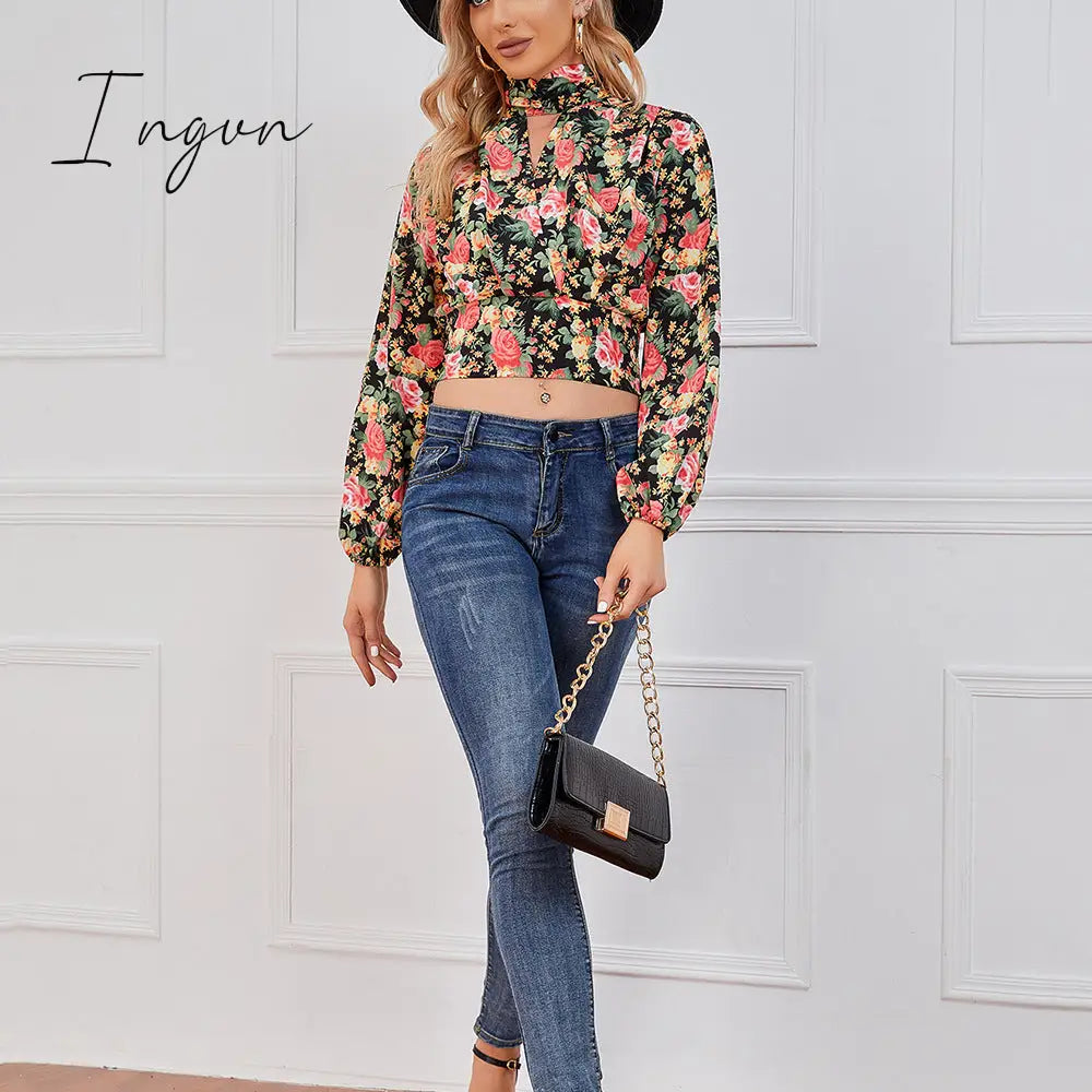 Ingvn - Cropped Floral Print Smocked Waist Blouse
