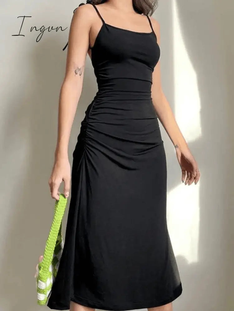 Ingvn - Backless Tie Strap Maxi Dress