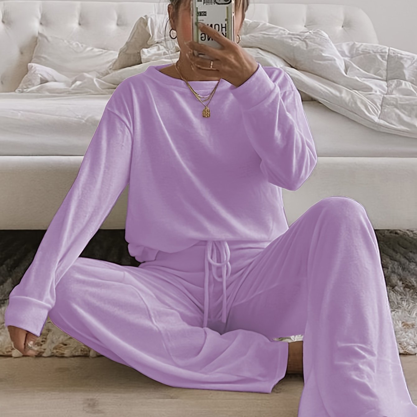 Cozy Women's Solid Lounge Set - Soft Long Sleeve Round Neck Top & Elastic Drawstring Pants for Ultimate Comfort - Perfect Relaxed Fit for Fall and Winter Seasons
