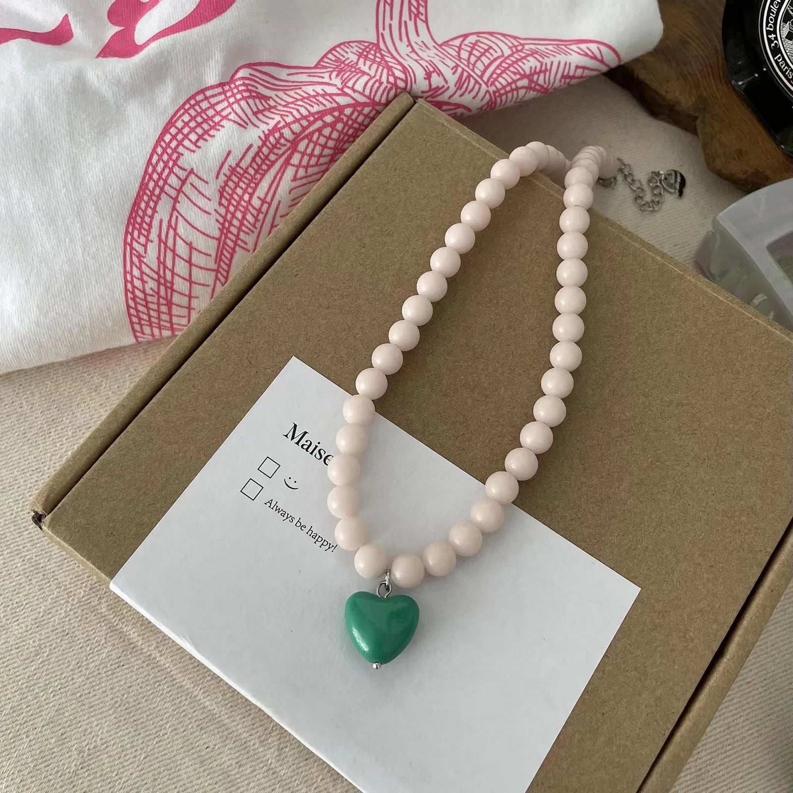 Ingvn  New Color Beaded Chain Resin Heart Pendant Necklace For Women Girls Trendy Clavicle Chain Delicate Jewelry Gift
