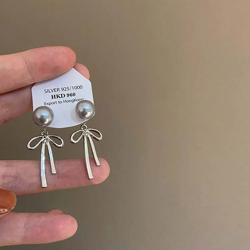 Ingvn  Korean Elegant Simple Bowknot Grey Pearl Long Dangle Earrings For Women Fashion Sweet Metal Aesthetic Jewelry Party Gifts