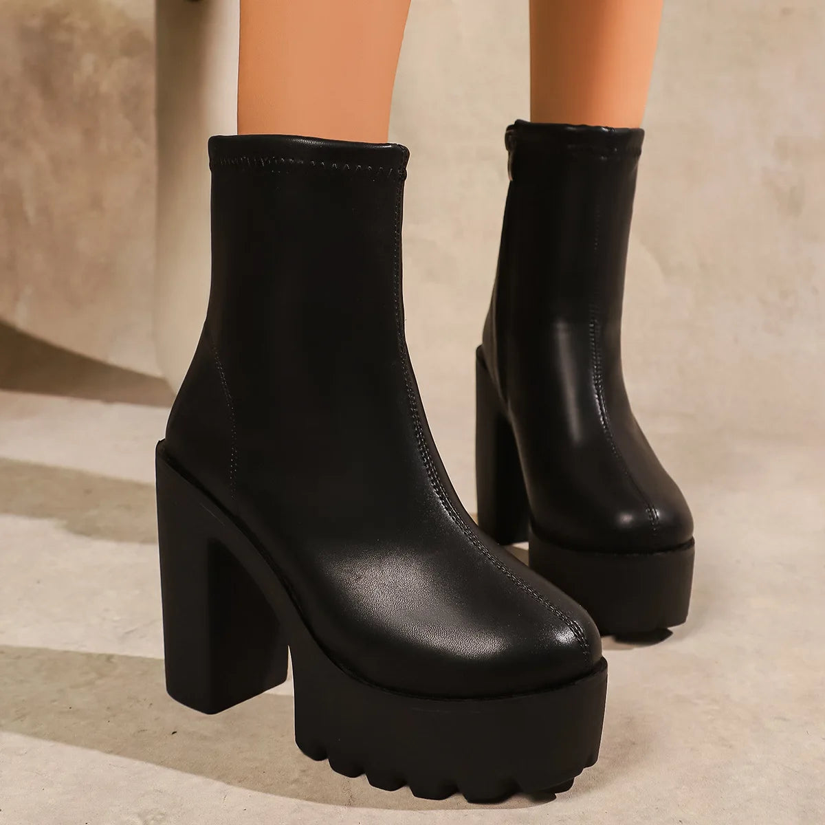 Ingvn  women's autumn /winter new waterproof platform thick heel super high heels women's boots suede warm short boots low boots
