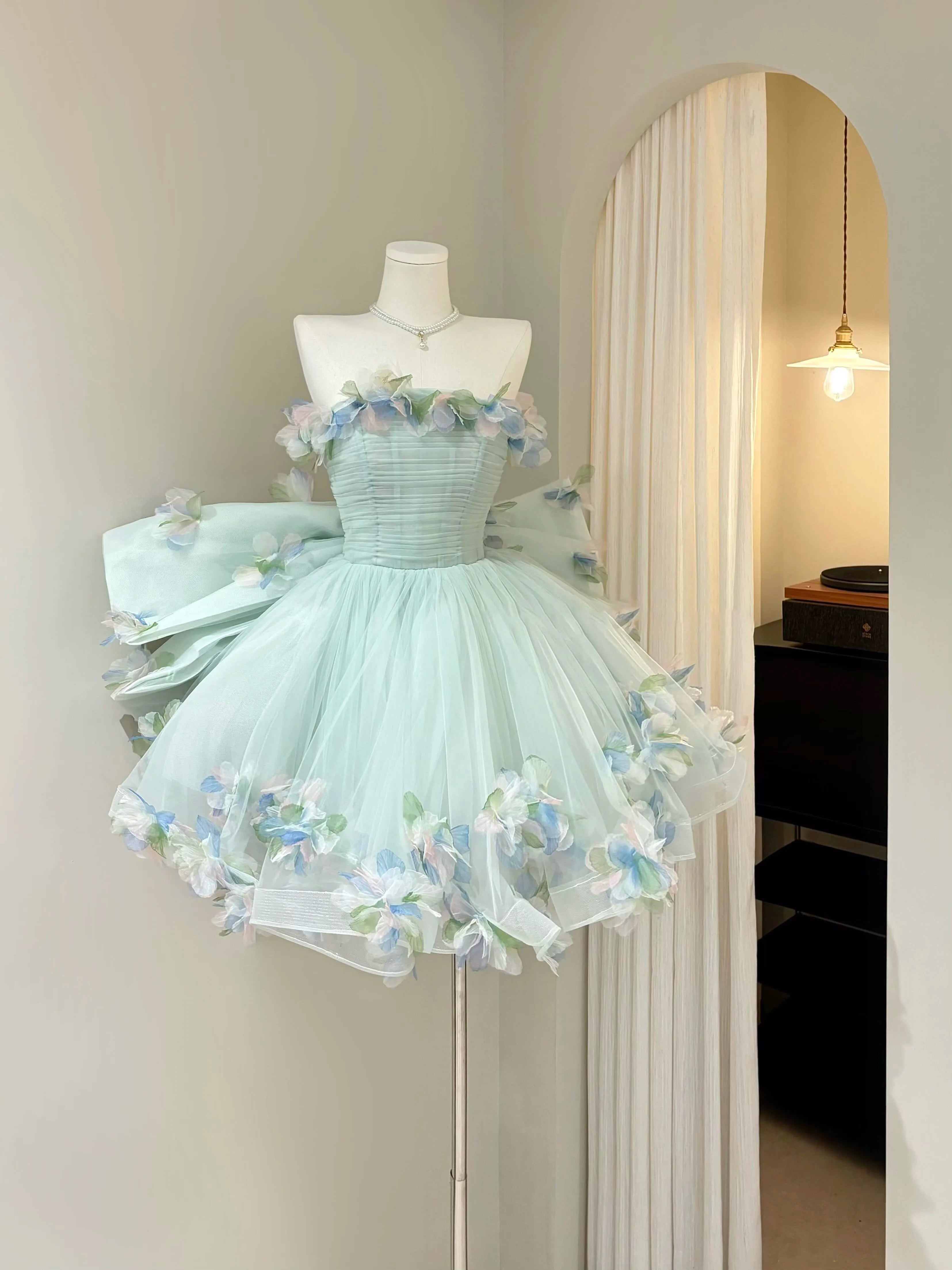 Ingvn  French Style Elegant Princess Strapless Evening Dress 3D Flowers Bow High Waist Mesh Puffy Birthday Party Dress for Women
