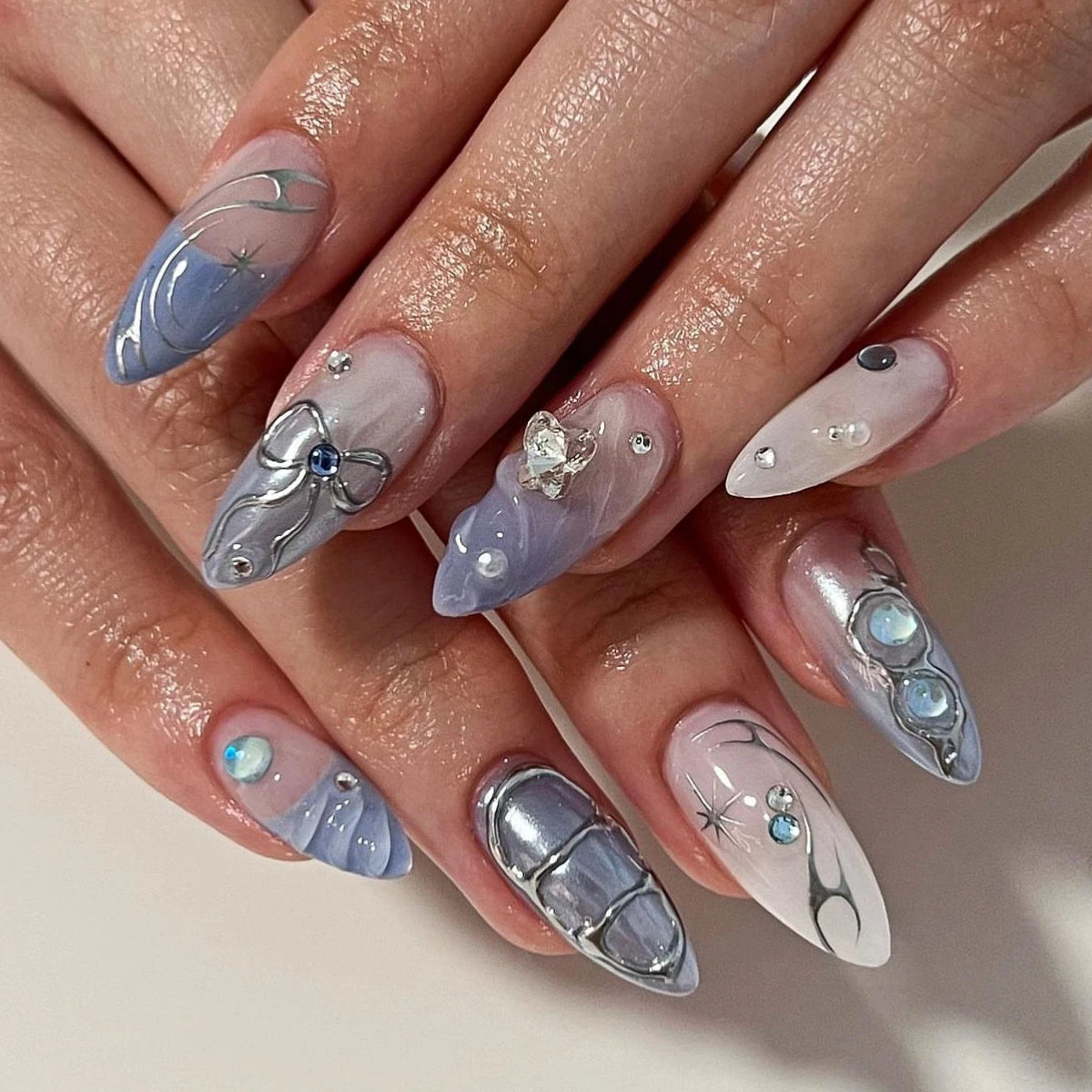 3D Pearl Shell Fantasy Polarized French Almond Shape False Nails Summer Detachable Finished Fake Nails Press on Nails with Glue