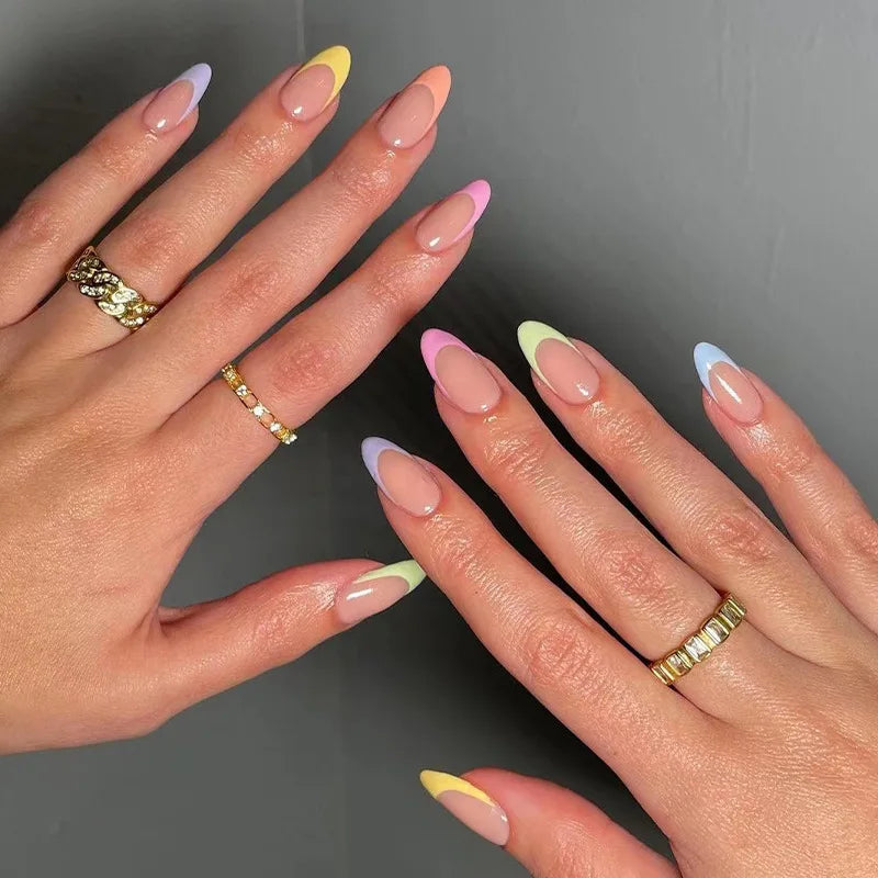 Ingvn  24Pcs Simple Green French False Nails Short Almond Fake Nails with Wave Line Design Wearable Round Head Press on Nail Tips