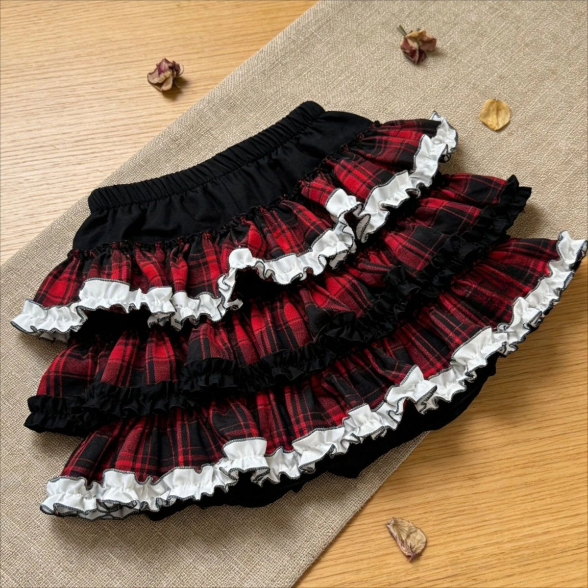 Ingvn  Sweet Kawaii Lolita Princess Mini Skirt Vintage Lace Ruffles Design Harajuku Y2k Party Casual Women Mini Skirts