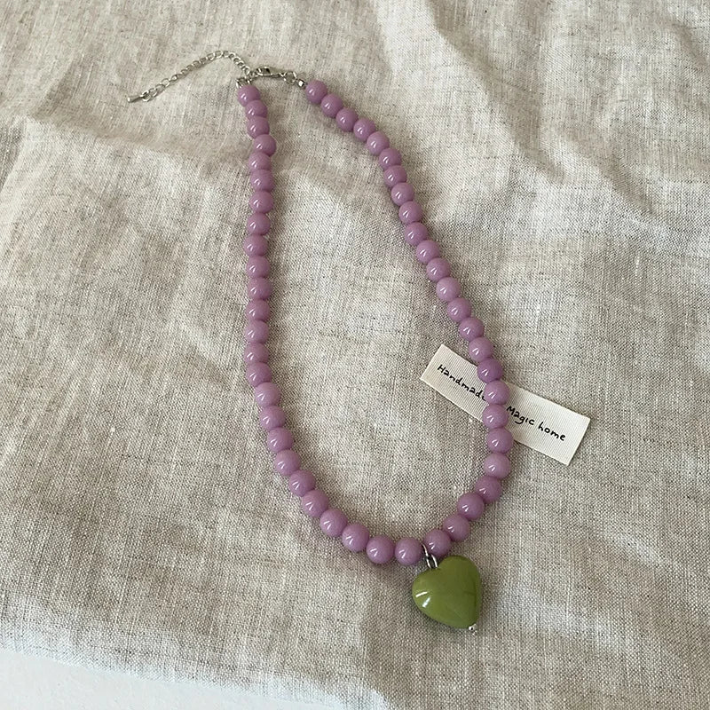 Ingvn  New Color Beaded Chain Resin Heart Pendant Necklace For Women Girls Trendy Clavicle Chain Delicate Jewelry Gift