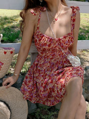Ingvn  Retro Square Collar Sexy Floral Halter Dress Summer Vacation Gown High Waist A-Line Silhouette Sleeveless Zipper Back Closure