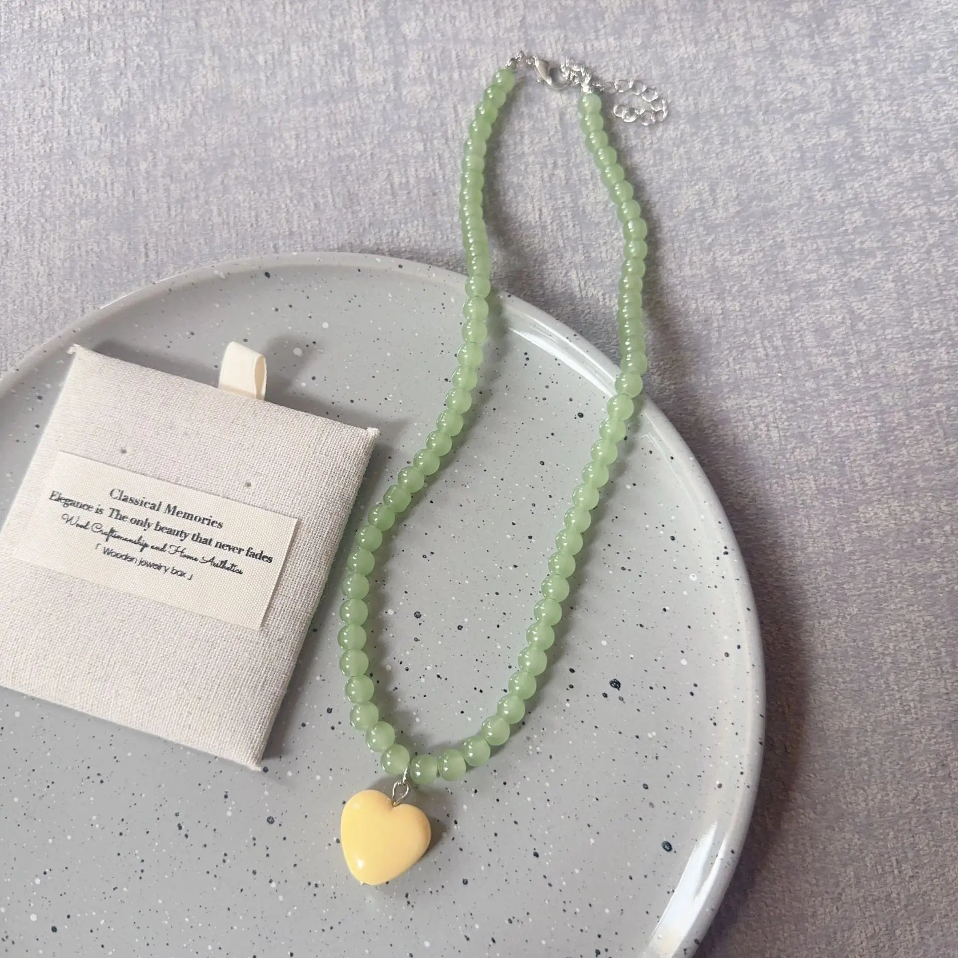 Ingvn  New Color Beaded Chain Resin Heart Pendant Necklace For Women Girls Trendy Clavicle Chain Delicate Jewelry Gift