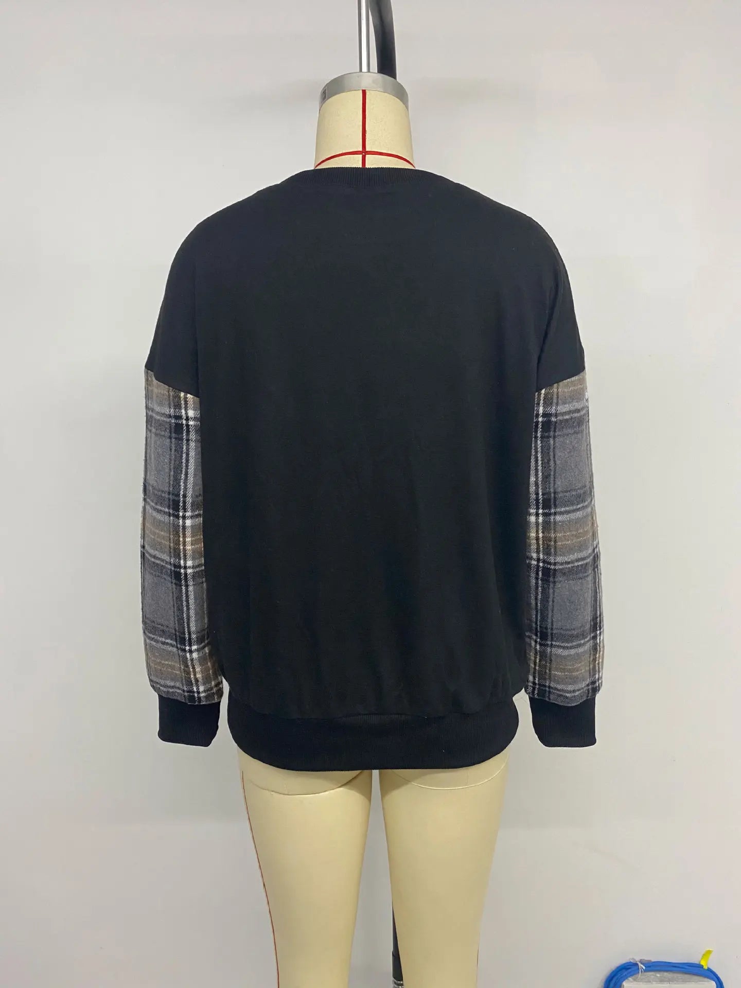Ingvn - Women Round Neck Plaid Color Block Sweatshirt Lace Trim Long Sleeve Casual Pullover Top