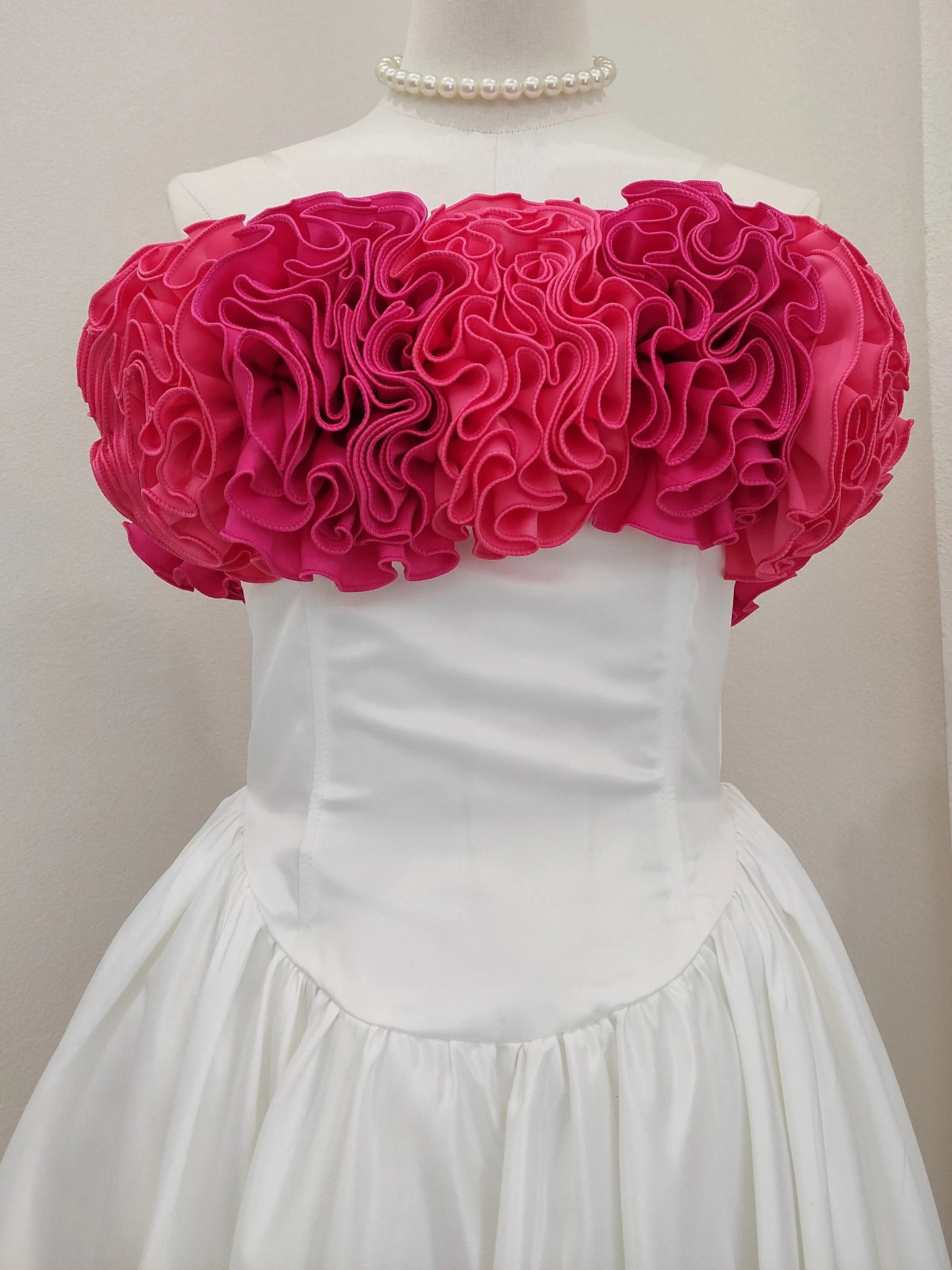 Ingvn  French Elegant Temperament 3D Flower Off-Shoulder Strapless Dress Fishbone Lace-up Bow High Waist A-line Evening Dress Women
