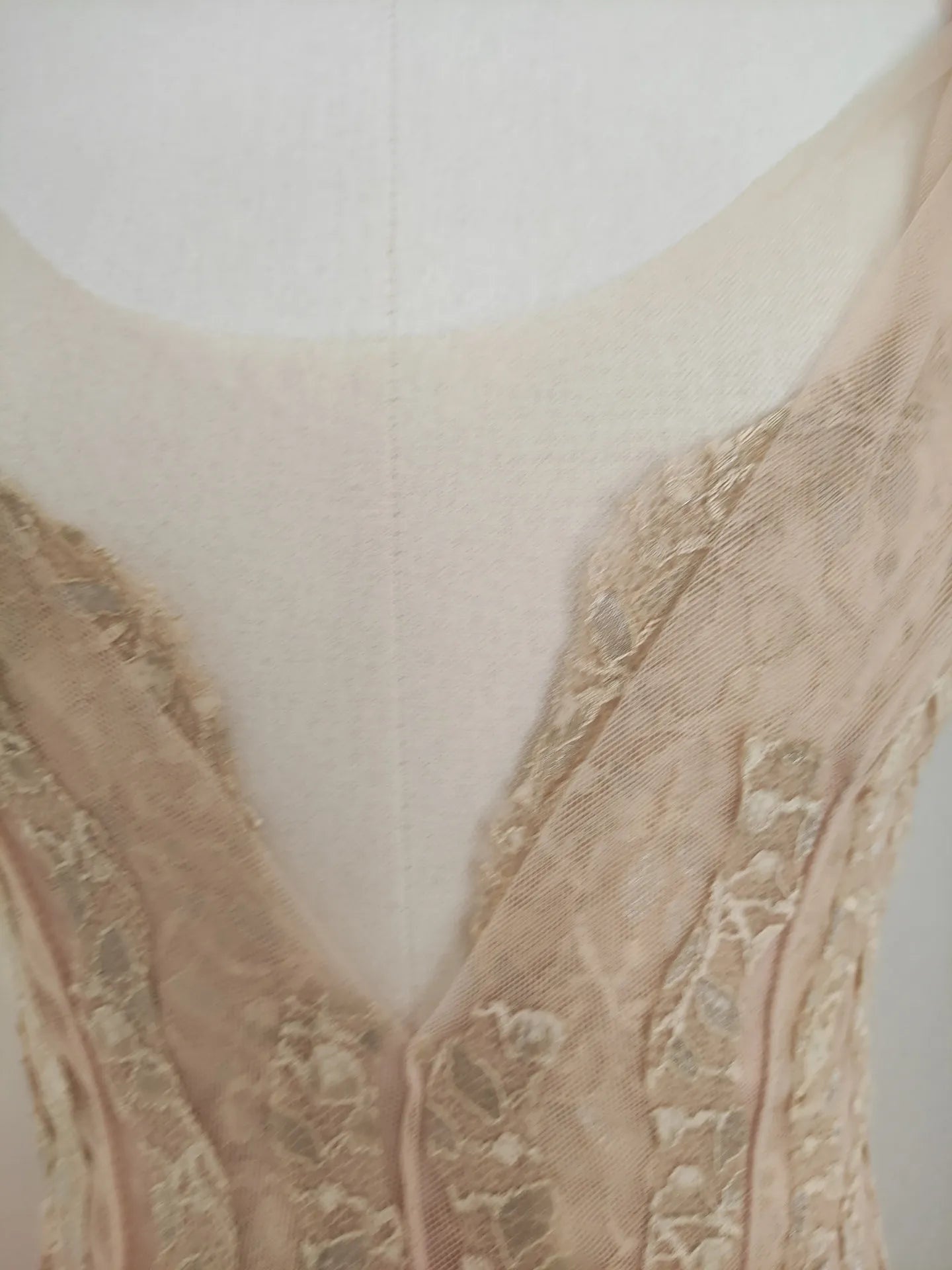 Ingvn  French Elegant Temperament Lace Embroidered Mesh Spliced Sleeveless V-neck High Waist Slim Long Evening Dress Women Summer