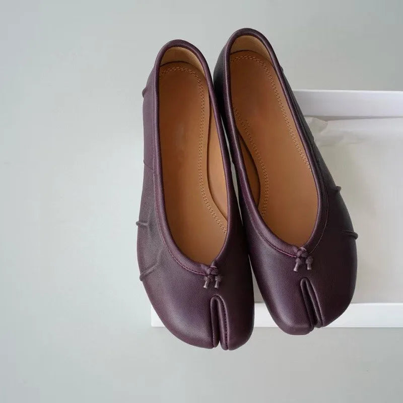 Ingvn  Split Toe Women Ballet Flats Fashion Tabi Shoes Casual Slip-on Loafers Ladies Pleated Leather Espadrilles Zapatillas Mujer