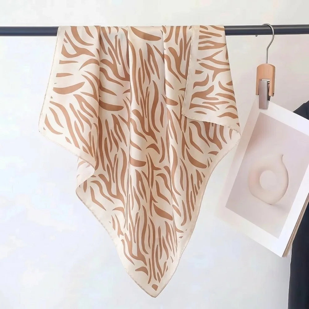 Ingvn  70x70cm Silk Scarf Silk Material Horse Pattern Neck Ties Handkerchief Style Leopard Print Horse Pattern Scarf Summer Season