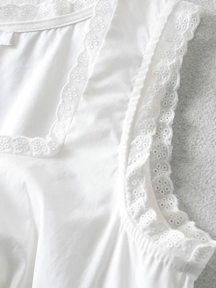 Ingvn  Fashion White Spliced Lace Ruched Slim Sexy Corset Women Summer Back Cross Lace-up Bandage Tank Tops Square Collar Crop Top
