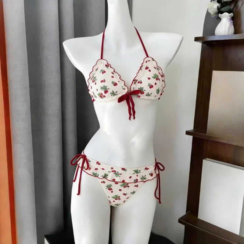Ingvn  Sweet Lace Detail Bikini Set Halter Strap Two Piece Swimwear Cute Style Beach Party Bathing Suit Woman