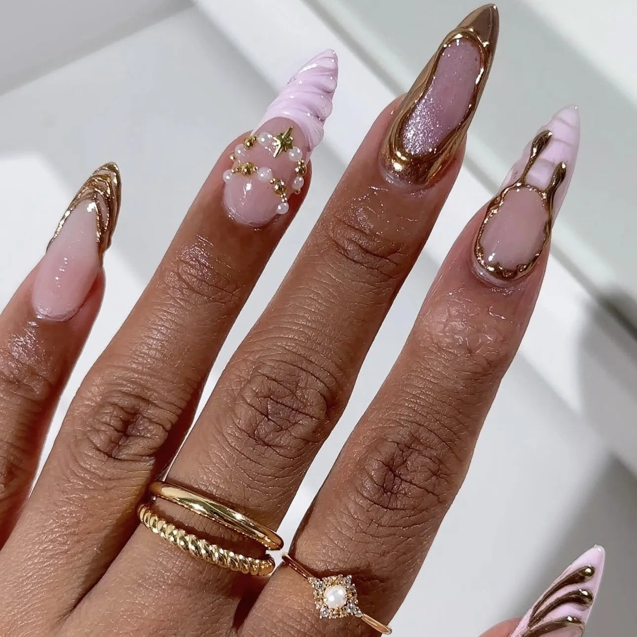 Ingvn  24Pcs Stiletto Nails Press on Long Purple Gradient Butterfly Moon Pattern Fake Nail Tips Detachable Glitter Almond False Nails