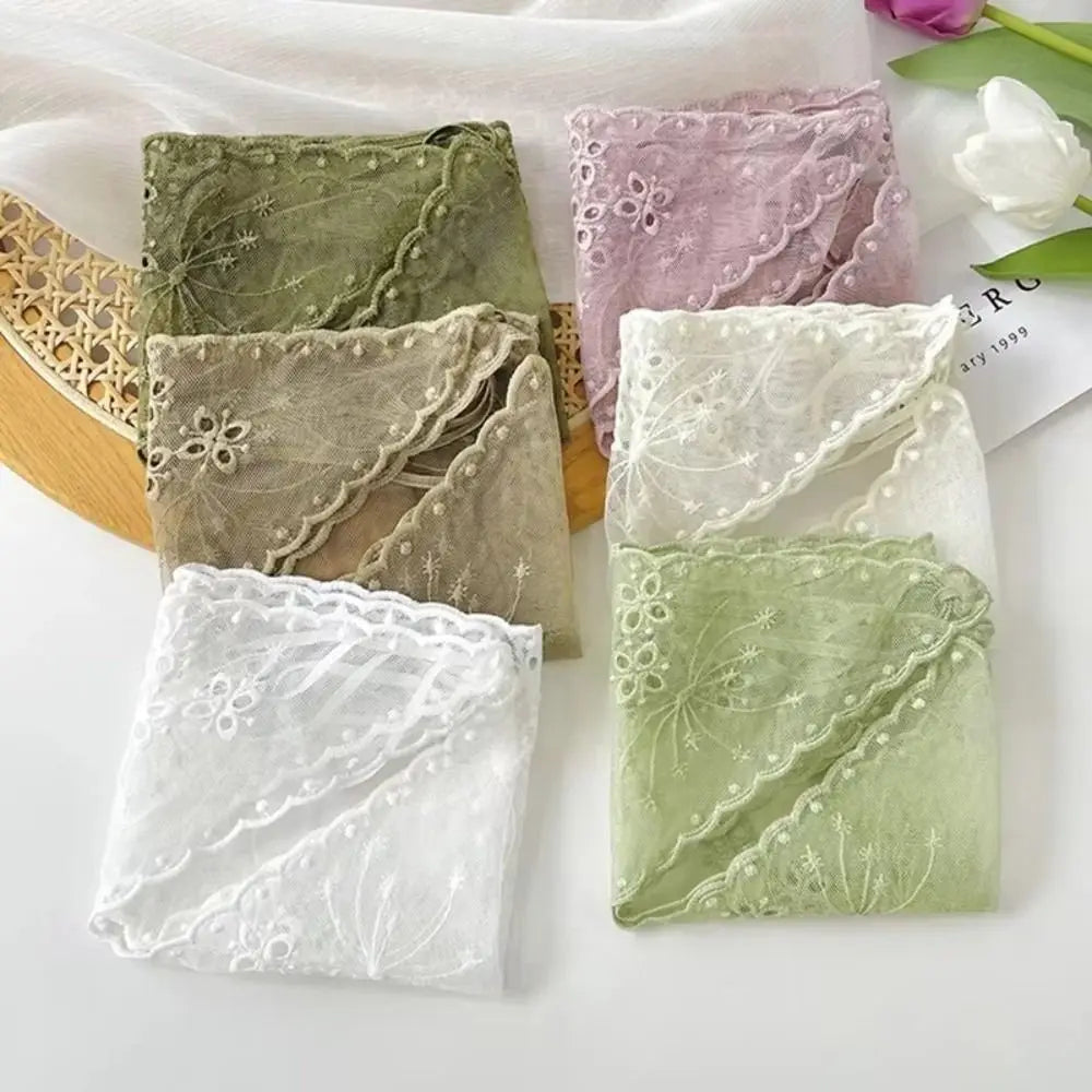 Ingvn  Casual Vintage Lace Flower Hair Scarf Cute Thin White Bandanas for Women Chic Style Bohemian Triangle Head Scarf Photography